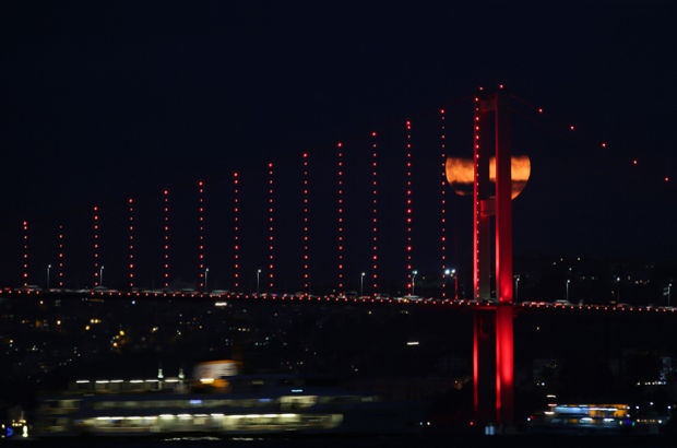 Independent yazarı: Reina saldırısına en güzel cevap Türkiye'de tatil