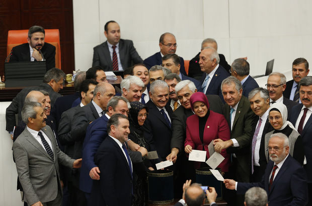 AK Parti'nin referandum planı