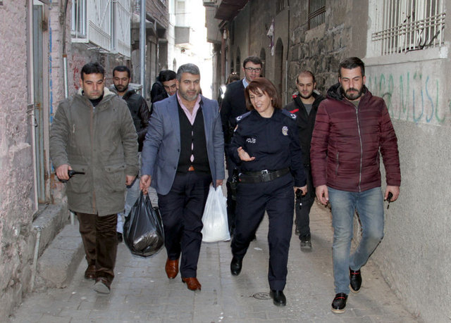 Sur'un güvenliği kadın müdüre emanet, Diyarbakır Sur İlçe Emniyet Müdürü Asuman Karacık oldu