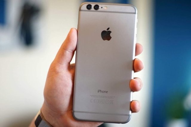 Apple'dan 10'uncu yılında iPhone sürprizi
