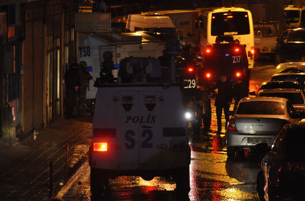 İstanbul'da terör operasyonu: 5 gözaltı