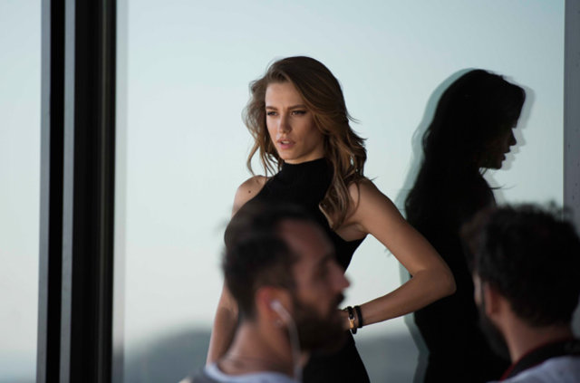 Serenay Sarıkaya'nın saçları 1.5 milyon TL