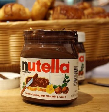 Ferrero Türkiye Genel Müdürü Azmi Gümüşlüoğlu, “Nutella, İtalya ve tüm dünyada gururla raflardaki yerini korumaktadır” diye konuştu