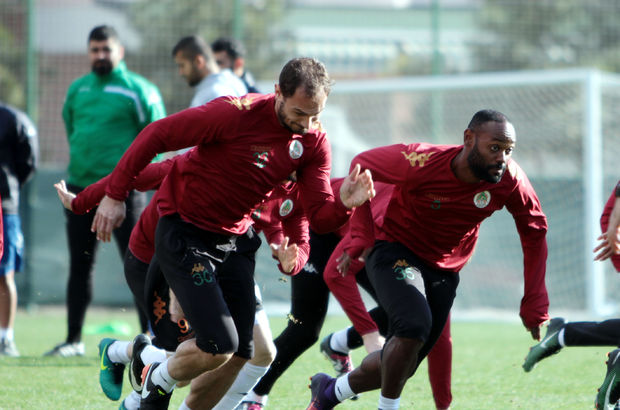 Aytemiz Alanyaspor, Beşiktaş maçına altyapı hocalarıyla hazırlanıyor