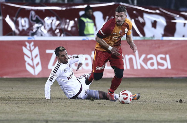 Galatasaray'da Podolski krizi