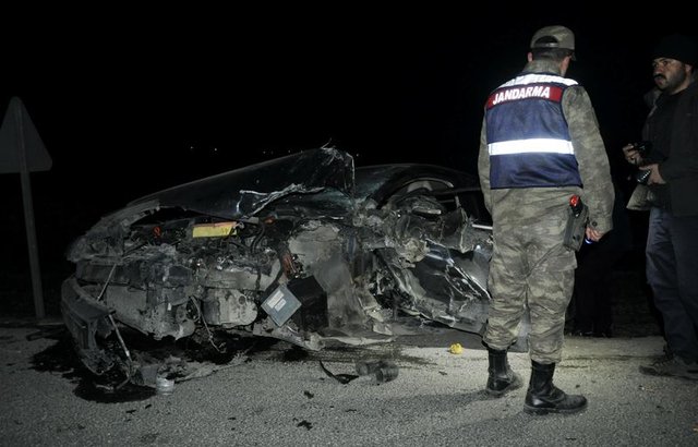 Gaziantep'te feci kaza: 3 ölü, 7 yaralı