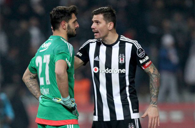 Beşiktaş Ersan Gülüm'ü bitirdi