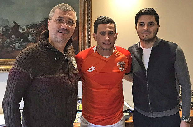 Adanaspor, Reynaldo'yu transfer etti