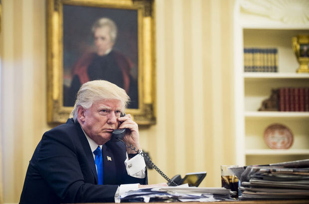 Trump, Fransa Cumhurbaşkanı Hollande ile telefonda görüştü