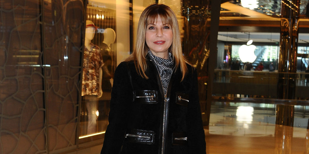 Yalnız alışveriş turu