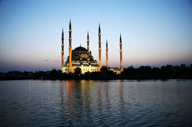 Cuma Namazi Saat Kacta Bitiyor Cuma Namazi Nasil Kilinir Cuma Mesajlari 03 Mart 2017 Gundem Haberleri