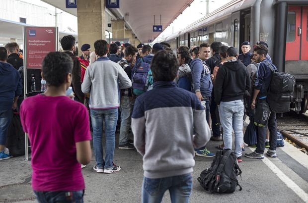 Macaristan'da sığınmacılara şiddet iddiası
