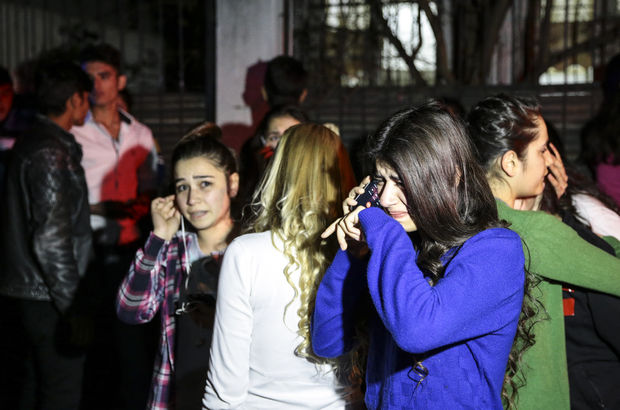 Adana'da öğrenci yurdunda yangın paniği
