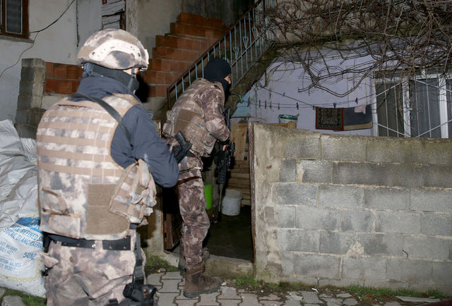 İstanbul'da Arnavutköy ve Çatalca'da 32 adrese eşzamanlı uyuşturucu operasyonu