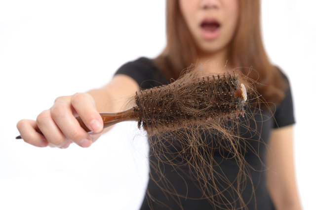 Saçlarınızı bahara hazırlayan bakım önerileri