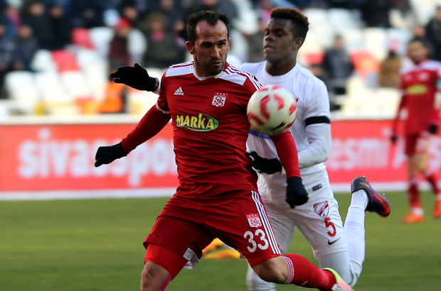Sivasspor'da sezonu kapatan Gekes'ın sözleşmesi feshedildi