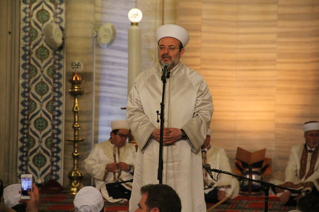 Diyanet İşleri Başkanı Görmez Regaip Kandili'ni Selimiye Camisi'nde kutladı