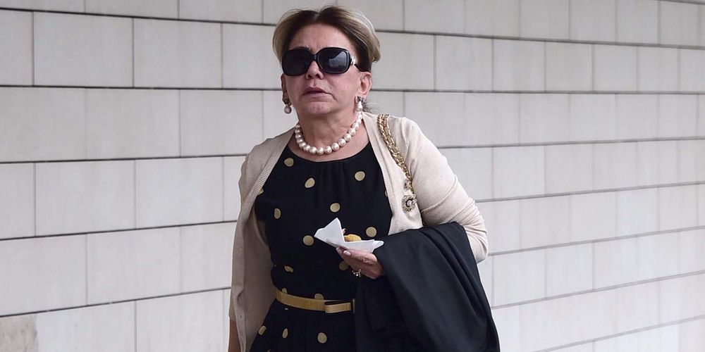 Torunu için alışveriş yaptı