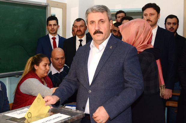 BBP lideri Mustafa Destici'den referandum açıklaması