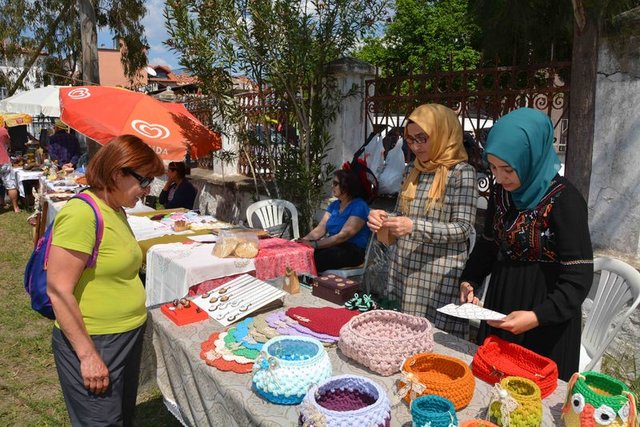 Ekolojik pazar, ev hanımlarının gelir kapısı oldu İşYaşam Haberleri