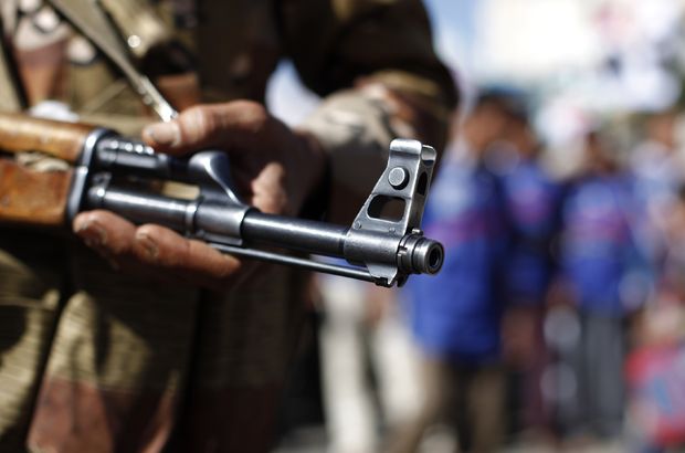 Hindistan'da isyancılar saldırdı: 24 paramiliter asker öldü