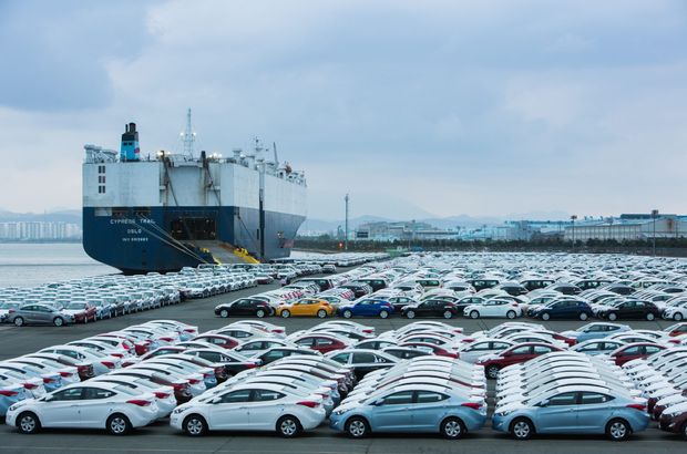 Otomobil firmaları ihracatta hız sınırını aştı