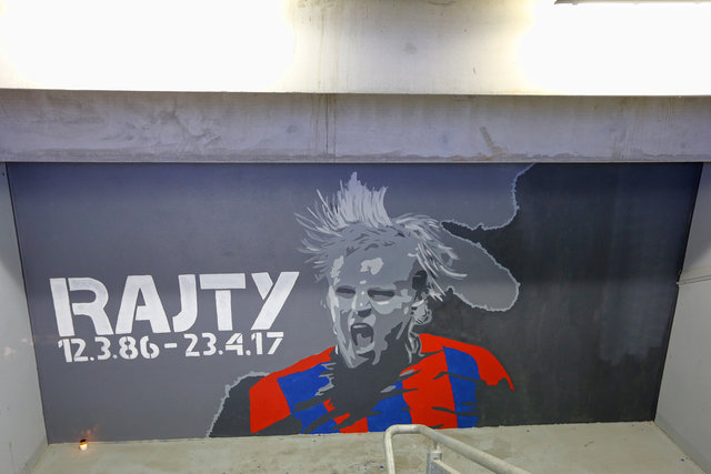 Viktoria Plzen, eski futbolcusu Frantisek Rajtoral'ı unutmadı