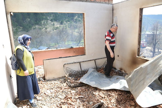 Çorum'daki köy yangını sonrası yaralar sarılıyor