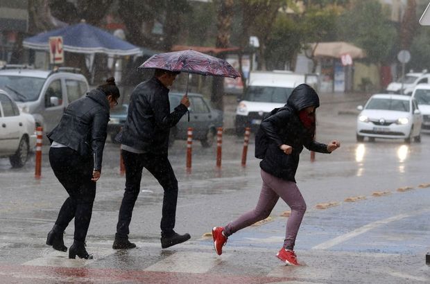 Meteoroloji'den Batı kesimlere yerel kuvvetli yağış uyarısı