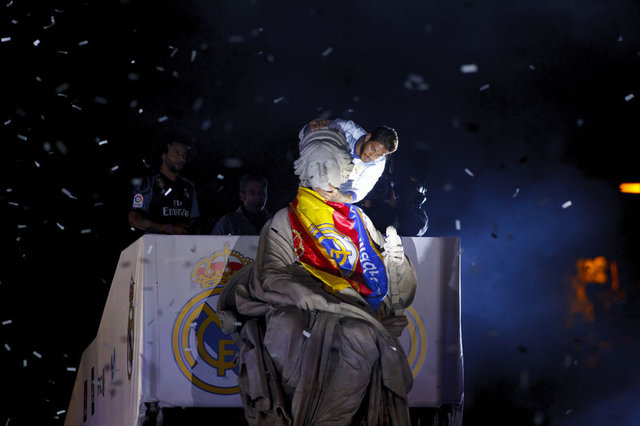 Real Madrid şampiyonluğu kutladı!