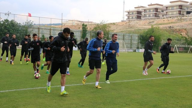 Gaziantespor'da 7 futbolcu ayrıldı