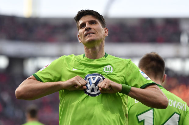 Wolfsburg, play-out maçını 1-0 kazandı