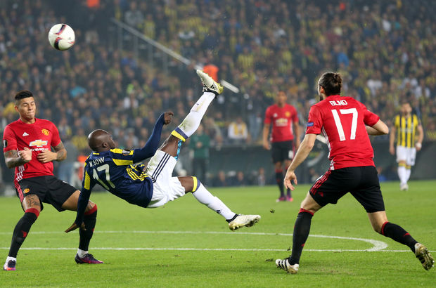 Fenerbahçeli Sow'un golü, UEFA Avrupa Ligi'nde sezonun en iyi 4. golü seçildi