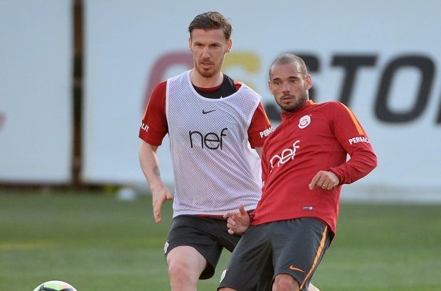 Galatasaray'da Hakan Balta antrenmana katılmadı