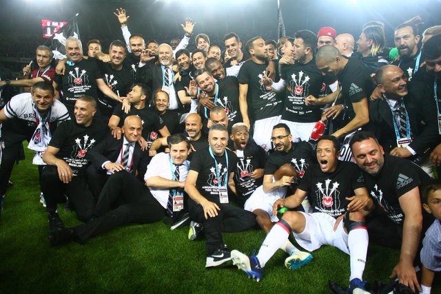 Beşiktaş'ta şampiyonluk coşkusu