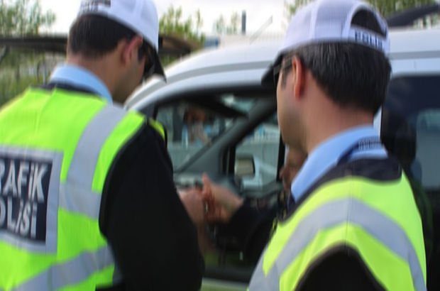 Adana'da hasta eşi için hız yapan sürücüye kesilen cezayı mahkeme iptal etti