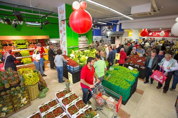 Türkiye'nin ilk süpermarket zinciri geri döndü