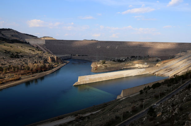 Enerji barajlarına gelen su geçen yılın 3’te 1 altında