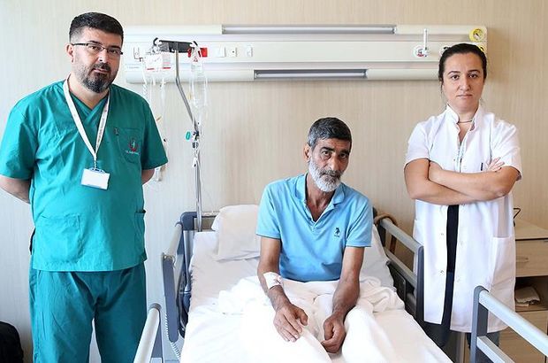 Mersin Şehir Hastanesinde dünyada nadiren uygulanan operasyon gerçekleştirildi