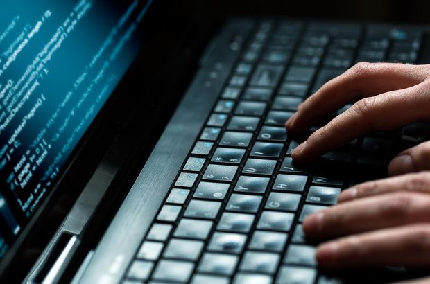 İngiliz hacker, Pentagon'a ait bilgileri çaldığını kabul etti