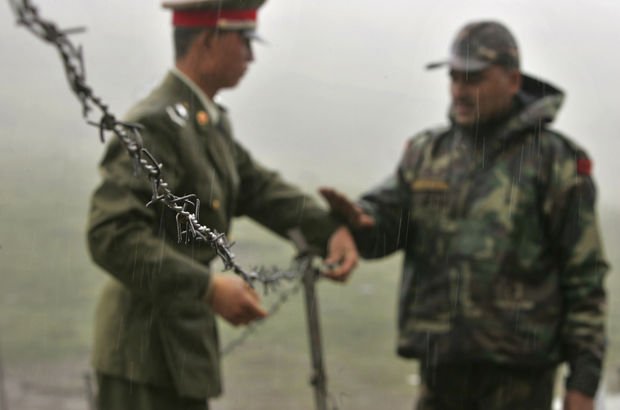 Çin ile Hindistan arasında sınır gerilimi yaşanıyor