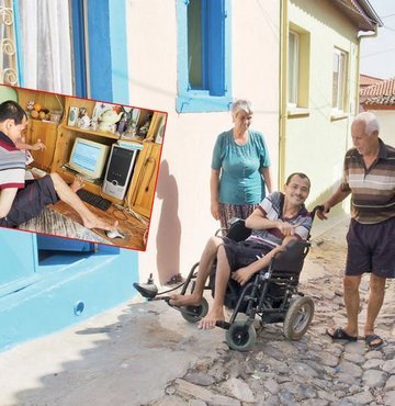 Yüzde 90 bedensel engelli 47 yaşındaki Mustafa Şimşek, 1 yıl önce kendisine verilen akülü aracıyla sokaklarda gezmek istiyor, ancak sokaklar uygun değil...