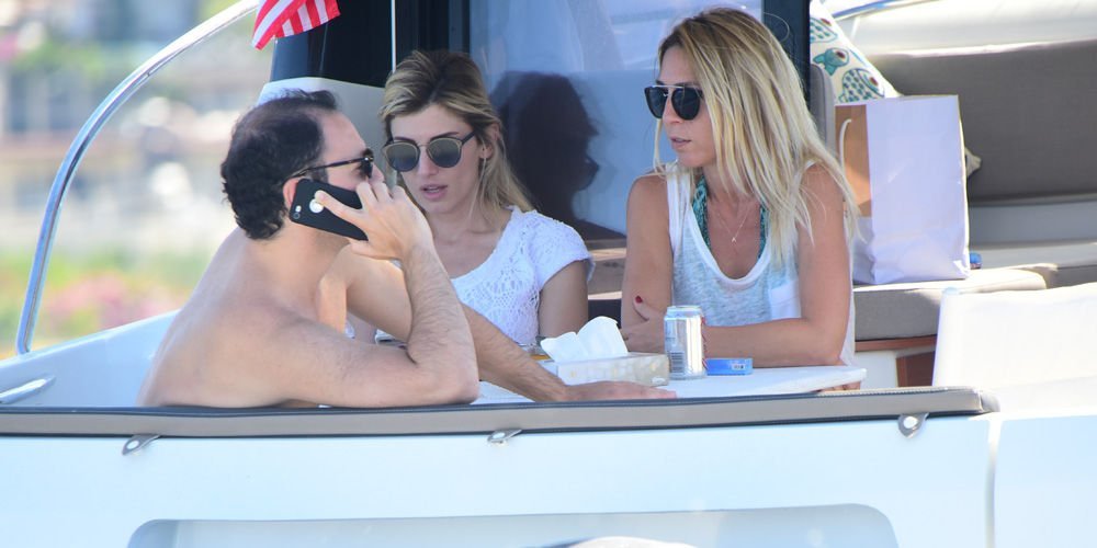 Sabancılar ailece Türkbükü'nde...