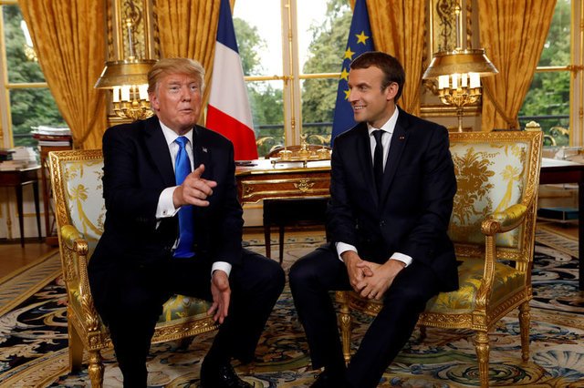 Emmanuel Macron ile Donald Trump biraraya geldi