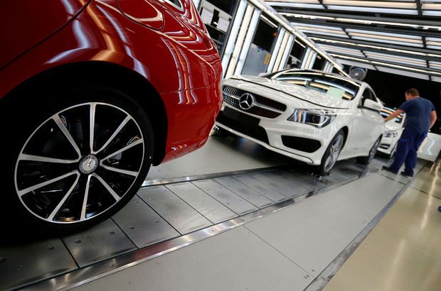 Mercedes’in egzos emisyonunda hile yaptığı iddia ediliyor
