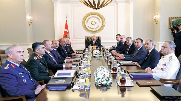 Darbe girişimi sonrası 13 bine yakın gözaltı, 5 bini aşkın tutuklu Darbe girişimi sonrası 13 bine yakın gözaltı, 5 bini aşkın tutuklu