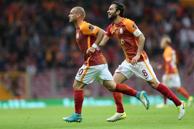 Dursun Özbek'ten Sneijder açıklaması!