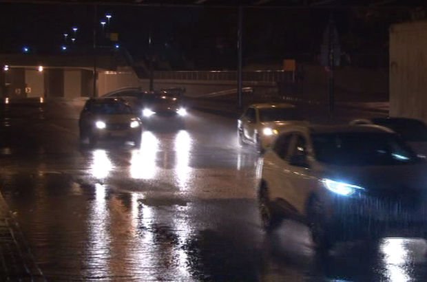 İstanbul'da beklenen yağmur yağdı