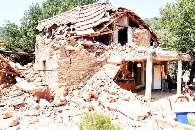 Ege depreminde Bodrum'u Karaada kurtarmış!