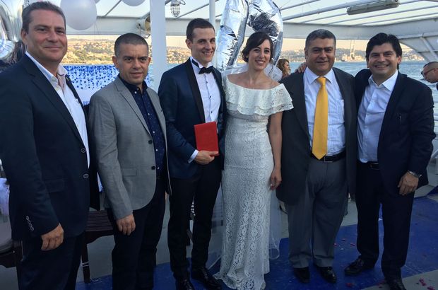 Ciner Dijital Yayınlar Genel Müdürü Mahmut Kurşun'un kız kardeşi evlendi